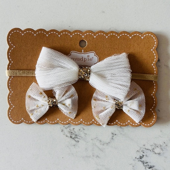 Mud Pie Ivory Mesh girl’s Bow Headband Clips Set - Picture 3 of 8